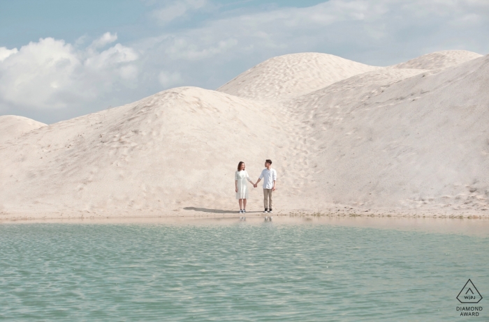 Photo by: <a href="https://www.wpja.com/photos/diamond-award-top-wedding-engagement-photographer/2168916">Chin Whei Tay - Malaysia Wedding Photographer</a> A Malacca engagement photo shoot session of a couple at the water | Malaysia photographer