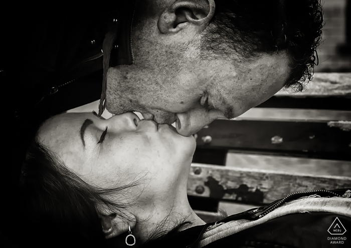Photo by: <a href="https://www.wpja.com/photos/diamond-award-top-wedding-engagement-photographer/2169931">Matteo Originale - Italy Wedding Photographer</a> La Spezia Engagement Photographer | Black and White Kissing Portrait