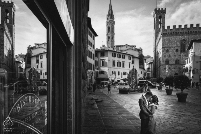 Photo by: <a href="https://www.wpja.com/photos/diamond-award-top-wedding-engagement-photographer/2250771">Andrea Cittadini - Italy Wedding Photographer</a> Engagement Photography in Perugia with a couple in black and white