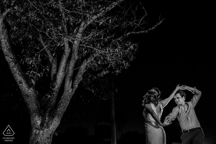 Photo by: <a href="https://www.wpja.com/photos/diamond-award-top-wedding-engagement-photographer/2267316">Julie Ambos - United States Wedding Photographer</a> Black & White Key West Engagement Portraits in Florida