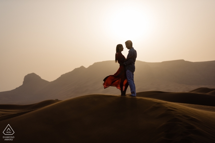 Dubai destination wedding photographer | Desert Sunset engagement session photography in UAE