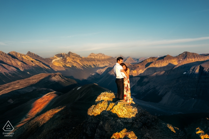 Kanada-Hochzeits-Verlobungsfotos für Paare aus Alberta