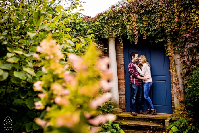 An Illinois couple's jubilant smiles lit up the porch of the rustic brick building