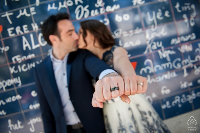Foto door: <a href="https://www.wpja.com/photos/diamond-award-top-wedding-engagement-photographer/2420206"> Cedric Derbaise - Bury Paris France Engagement Photography Session with Couple and Rings