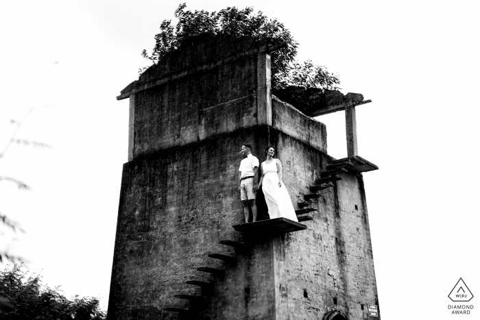 Sesja przedślubna w Wietnamie - Stare piece ceglane w Hoi An