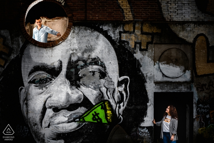 Portrait graffiti avec couple | Valladolid Engagement Photographe