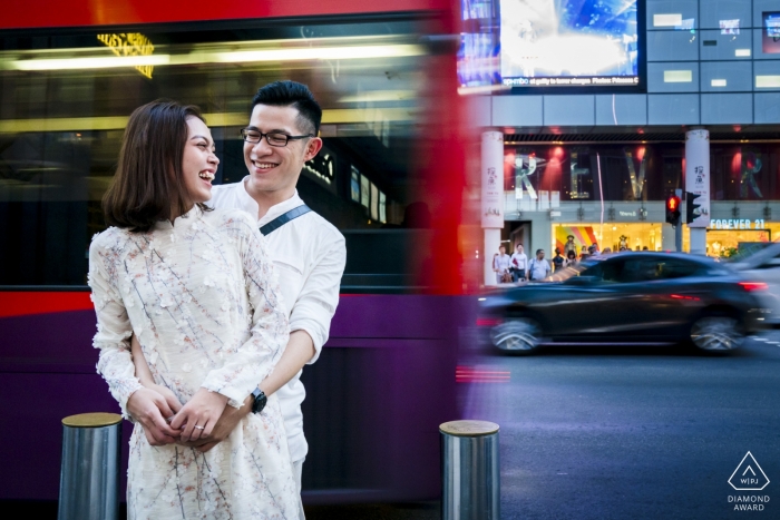 Wspomnienia z autobusami, kiedy były w liceum - VN Engagement Photographer