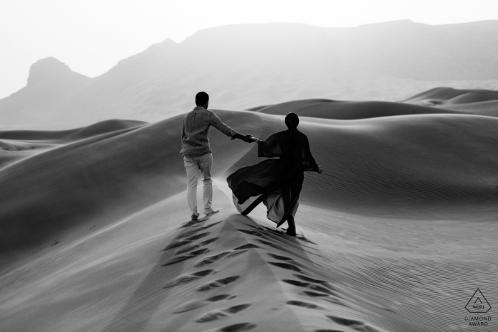 Photo by: <a href="https://www.wpja.com/photos/diamond-award-top-wedding-engagement-photographer/2450656">Bindi Richardson - Dubai Fossil Rock, Dubai Desert - Exploring the desert - Dubai Desert Engagement