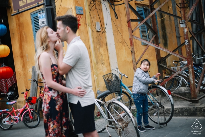 Photo: <a href="https://www.wpja.com/photos/diamond-award-top-wedding-engagement-photographer/2448261"> Anh Phan - Hoi An Séance de portraits de fiançailles à Hoi An par Hoi, photographe