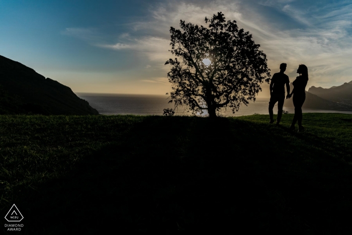 Fotosession vor der Hochzeit in Kapstadt | Silhouette bei Sonnenuntergang