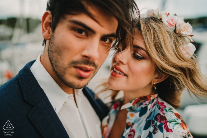 Autor zdjęcia: <a href="https://www.wpja.com/photos/diamond-award-top-wedding-engagement-photographer/2505516"> Federico Pannacci - Castelnuovo Berardenga Siena Marina di Scarlino Sesja zdjęciowa z zaręczoną parą - miłość to coś więcej niż pocałunek