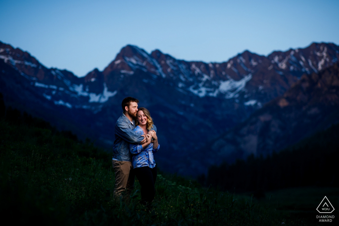 Foto door: <a href="https://www.wpja.com/photos/diamond-award-top-wedding-engagement-photographer/2524376"> Justin Edmonds - Denver Colorado Het paar van Colorado stelt tijdens hun verloving bij Piney River Ranch