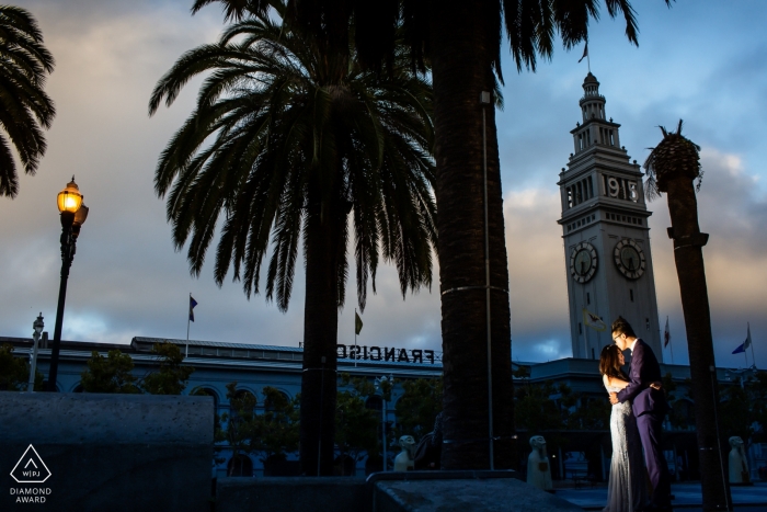 Photo by: <a href="https://www.wpja.com/photos/diamond-award-top-wedding-engagement-photographer/2533696">Chris Shum - Sunnyvale California Engagement Portrait from San Francisco at dusk