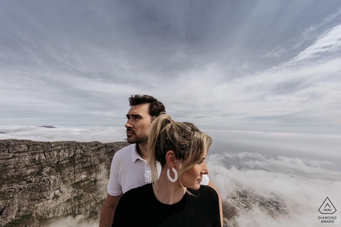Photo by: <a href="https://www.wpja.com/photos/diamond-award-top-wedding-engagement-photographer/2543489">Eric Corbacho - São Caetano do Sul São Paulo Engaged couple in a composition where it seems to draw in the viewer to this engagement portrait.