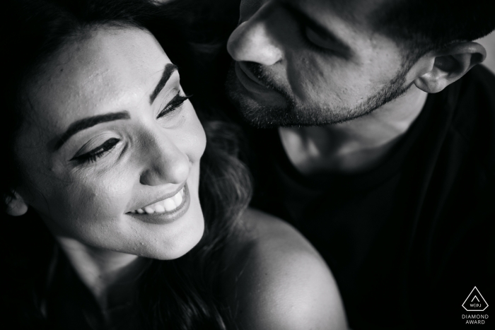 Foto von: <a href="https://www.wpja.com/photos/diamond-award-top-wedding-engagement-photographer/2544517"> Danilo Muratore - Rosarno Reggio Calabria TAORMINA - ITALIEN SCHWARZE UND WEISSE VOR HOCHZEITS-PORTRAIT-SCHUSS