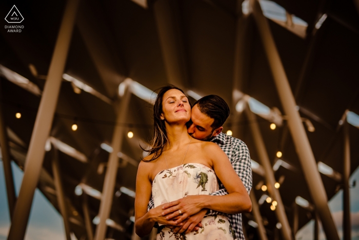 Photo: <a href="http://www.wpja.com/photos/diamond-award-top-wedding-engagement-photographer/2547000"> Denis Gostev - New York New York Photos d'engagement du parc d'État Gantry Plaza | Portrait de couple à Long Island City