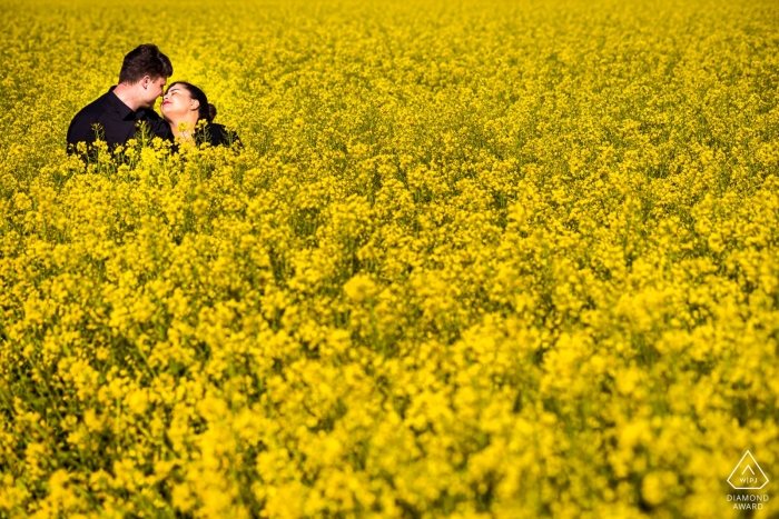 Photo by: <a href="https://www.wpja.com/photos/diamond-award-top-wedding-engagement-photographer/2547160">Paulo Sacramento - Mainz Rheinland-Pfalz Engagement Photographer for Wiesbaden, Germany | Couple on a field of flowers