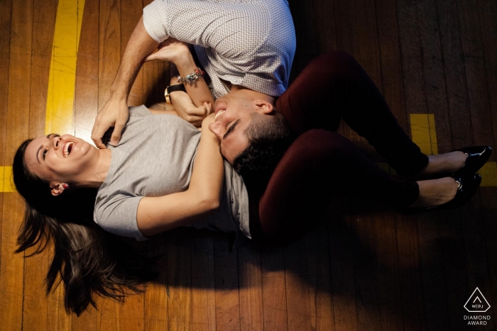 Photo by: <a href="https://www.wpja.com/photos/diamond-award-top-wedding-engagement-photographer/2547260">Eric Corbacho - São Caetano do Sul São Paulo Engagement Photos from Santo Andre - Guys body continues the court line