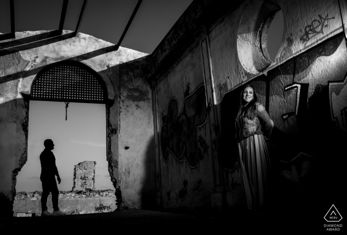 Photo by: <a href="https://www.wpja.com/photos/diamond-award-top-wedding-engagement-photographer/2547426">Eduardo Blanco - Águilas Murcia Engagement Photographer for Almeria - Spain | Couple portrait In the shadow