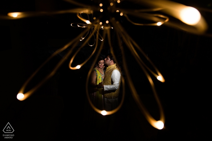 Mumbai Framed Couple Portrait using Light Mumbai Framed - Couple Portrait using Light