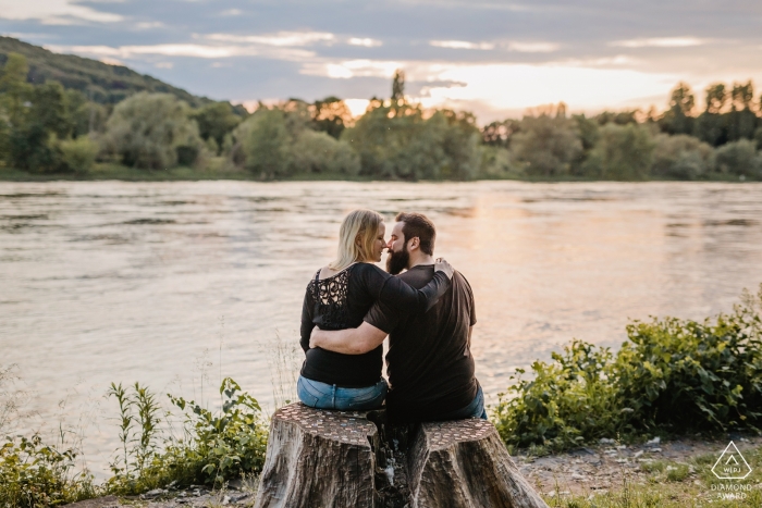 Hagen Fotografia przedślubna z parą z Bonn nad rzeką Fotografia przedślubna Hagena - para Bonn nad rzeką