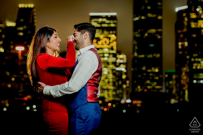 Houston, TX Couple follement amoureux du fond d'horizon