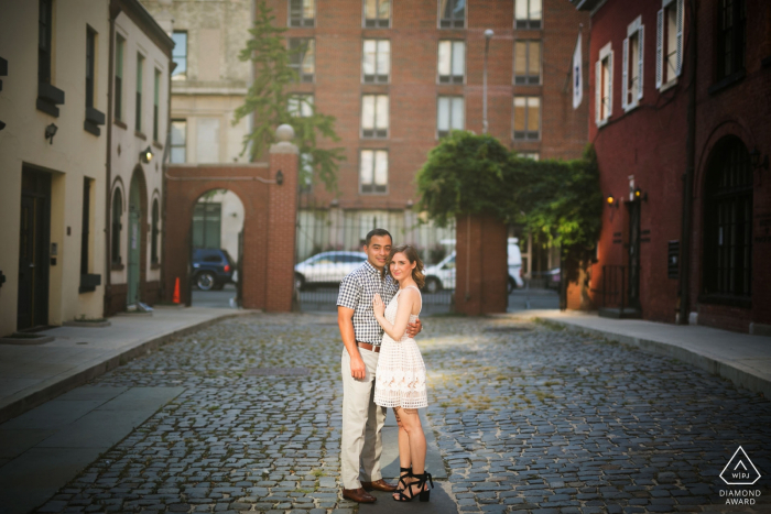 Campus de NYU, photographe de fiançailles à New York: trouver la lumière parfaite