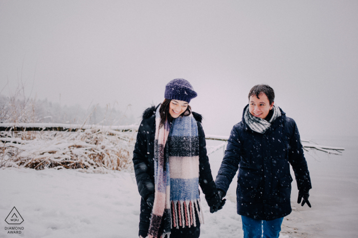 Stanberg See, München, Germany Winter Pre Wedding Image in the Snow