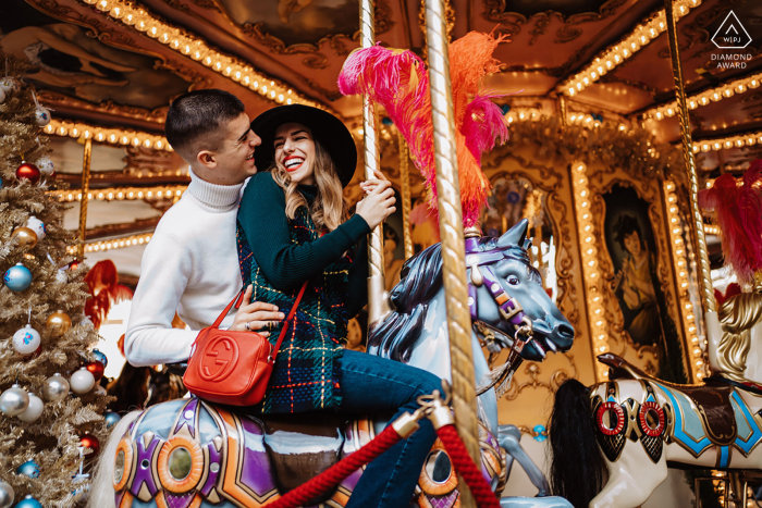 Florence, Piazza della Repubblica engagement picture - love is more than a kiss, probably is close to a bite 