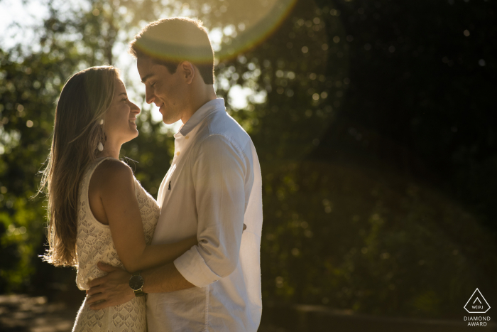 Parque Lage, Rio de Janeiro, Brazil Engagement Sessions | Parque Lage, Rio de Janeiro, Brazil The light illuminates the engagement afternoon of this beautiful and beloved couple 