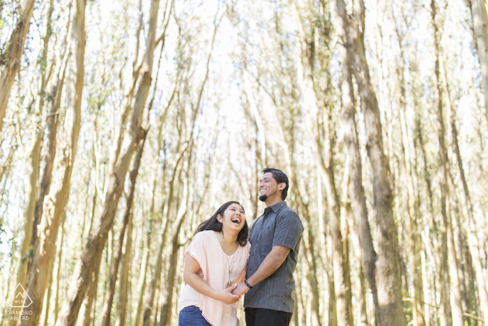 Sesión de fotografía de compromiso en el carril de los amantes - LOL