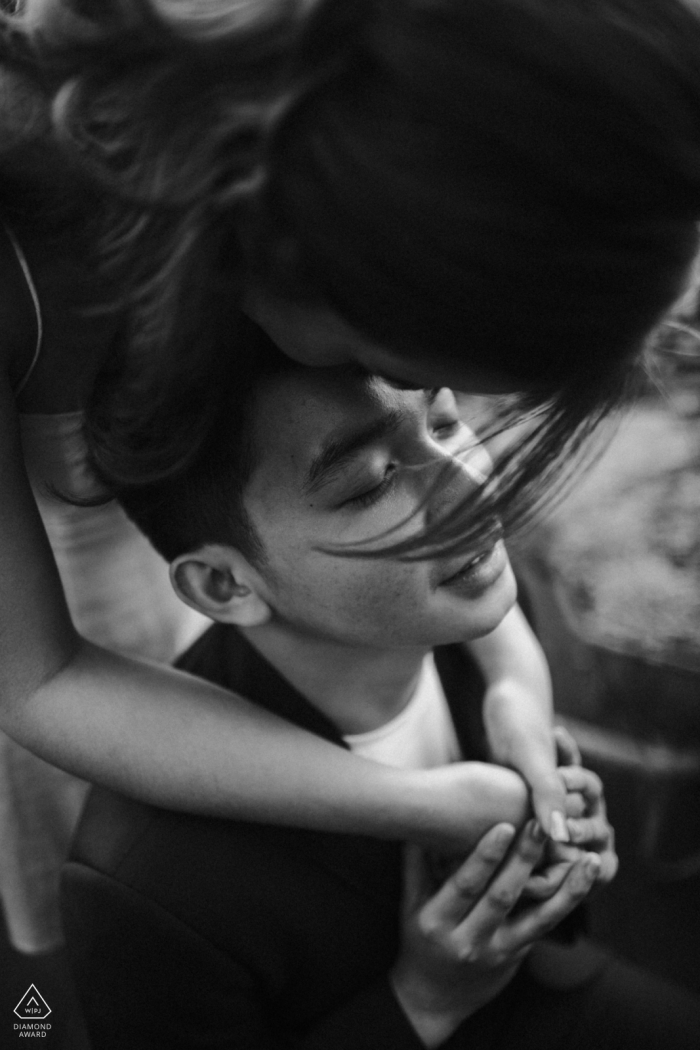 Photo par: <a href="https://www.wpja.com/photos/diamond-award-top-wedding-engagement-photographer/2581535"> Van Tran - Ho Chi Minh Séance de photographie de fiançailles à Da Lat, Vietnam - Un baiser de vent