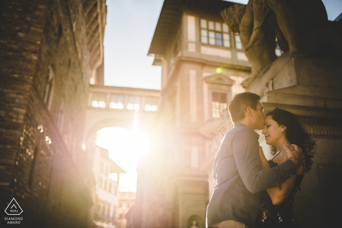 Early morning light and a building is a perfect blend for an engagement portrait Early morning light and Florence's building.. a perfect blend for an engagement portrait