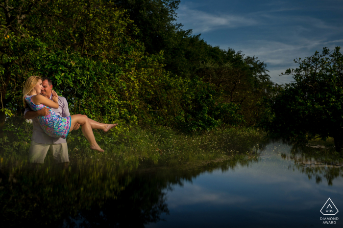 Avon Park Florida Engagement Session in an Orange Grove 