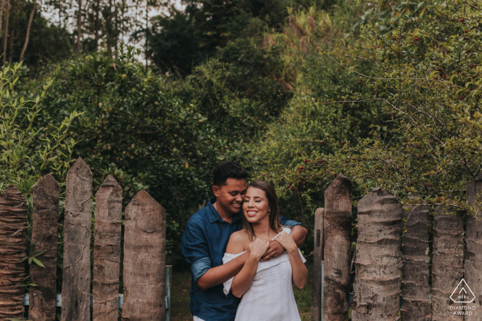 Pareja de Caeté durante e-session en Minas Gerais