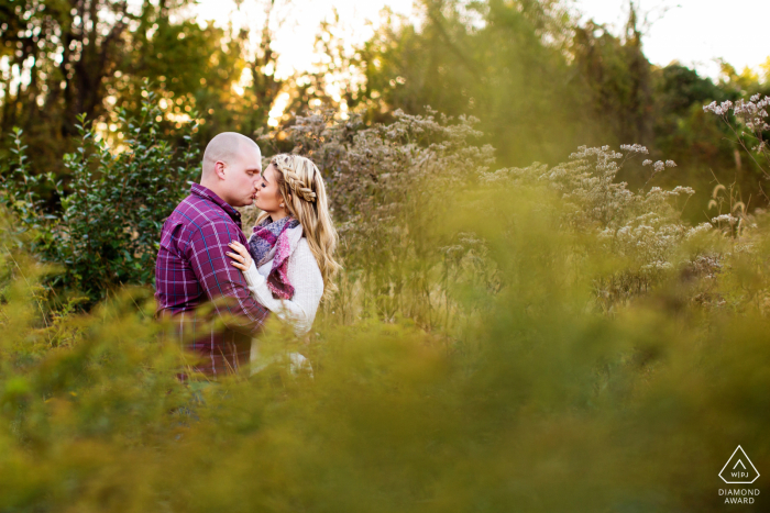 Frenchtown, New Jersey fall engagement session 