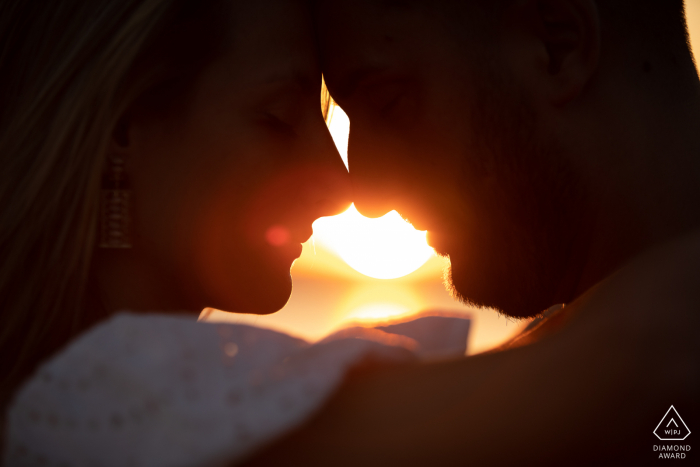 Lago de Bolsena Italia retrato al atardecer para una pareja comprometida