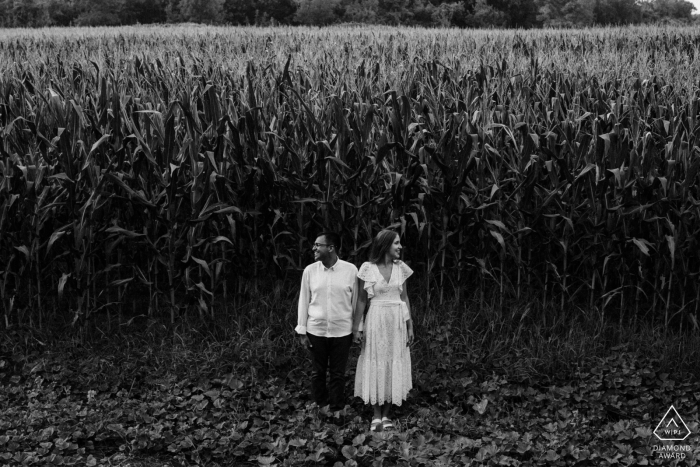 Turkey corn field couple portraits during enagement shoot in bursa