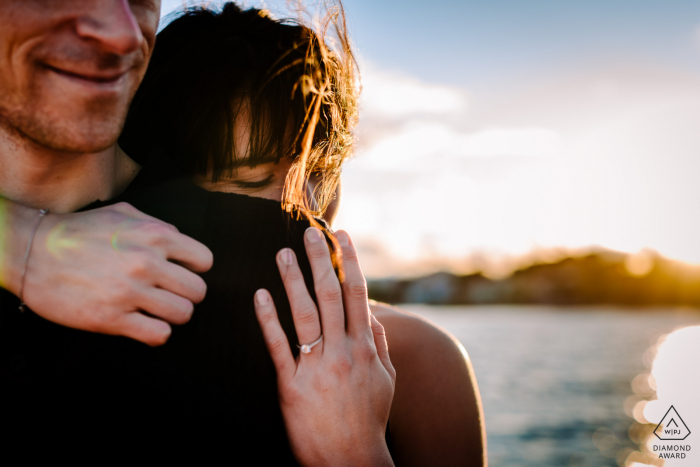 Francia mini beach amoureux sessione fotografica prima del matrimonio in acqua