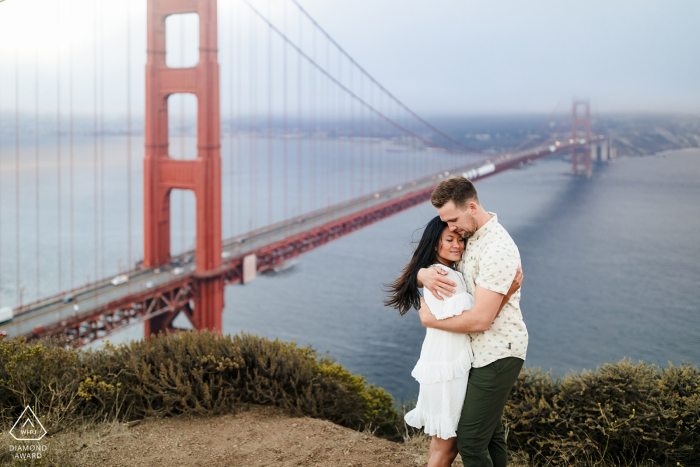 Battery Spencer Fine Art Engagement Session à Sausalito montrant Rendez-vous de l'autre côté