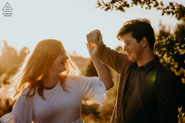 Halsweh Quarry Park Christchurch Umweltengagement E-Session des tanzenden Paares