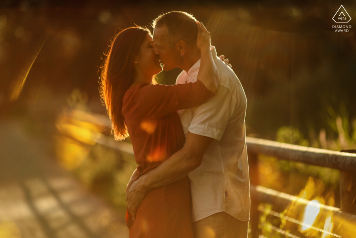 Steinhausen, ZH couple e-shoot kissed by the sun Steinhausen, ZH couple e-shoot kissed by the sun