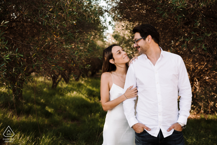 Outdoor Nashville couple engagement photography portrait at the edge of the woods