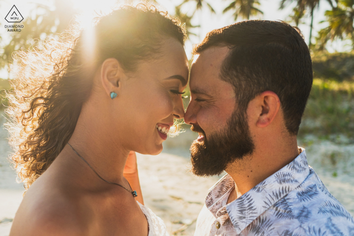 RJ prewedding photo-session at the beach with sunshine, sand and palm trees Rio de Janeiro - RJ prewedding photo-session at the beach with sunshine, sand and palm trees