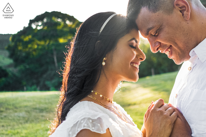 Sao Luis do Quitunde lifestyle couples photography session in Alagoas, Brazil showing the young couple at the sunset