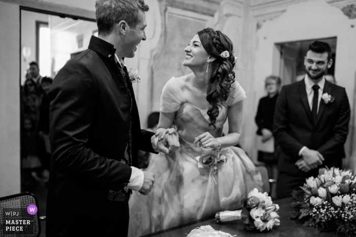Photo by: <a href="https://www.wpja.com/contests/2018-v01-photography-competition/best-wedding-photographers/2166571">Rossella Orizio - Brescia</a> Brescia bride and groom smile at each other at the wedding