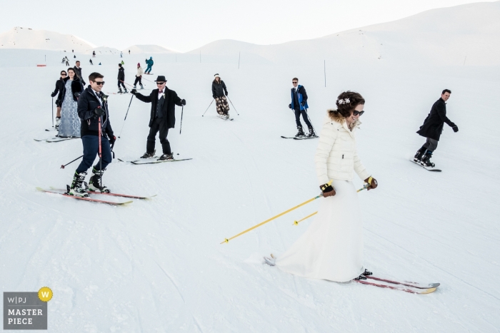 Foto por: <a href="https://www.wpja.com/contests/2018-v18/best-wedding-photographers/2351076"> William Lambelet - Montpellier </a> Ceremonia de montaña nevada fotografía de boda | Les Arcs, Francia