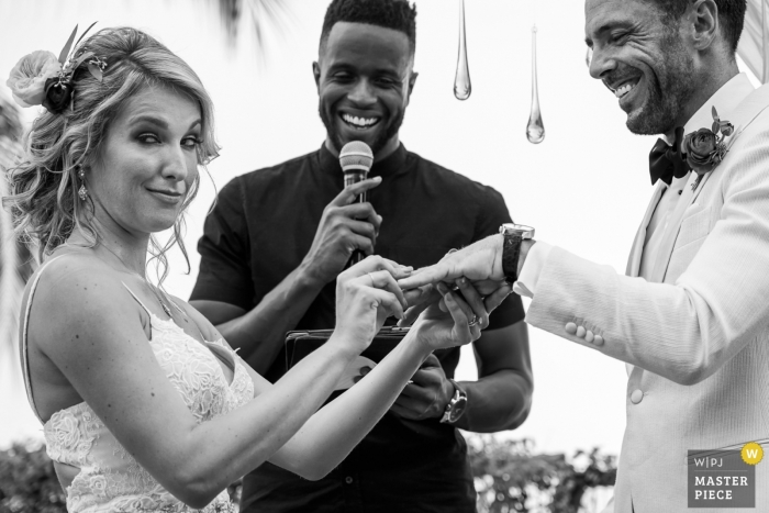 Foto door: <a href="https://www.wpja.com/contests/2018-v20/best-wedding-fotografen/2398166"> Juan Carlos Calderon - Puerto Vallarta Jalisco </a> Martoca Beach Garden, Nayarit, Mexico Huwelijksfotografie tijdens openluchtceremonie