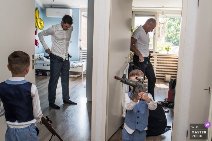 Photo by: <a href="https://www.wpja.com/contests/2019-v05/best-wedding-photographers/2478601">Peter Kos - Haarlem Noord Holland</a> Rhoon wedding photography showing the getting ready groom with best man and sons of the groom