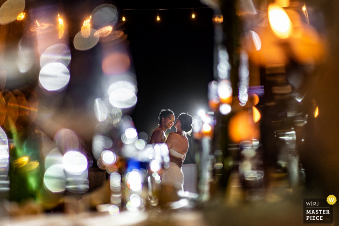 Foto door: <a href="https://www.wpja.com/contests/2019-v06/best-wedding-fotografen/2488291"> Juan Carlos Calderon - Puerto Vallarta Jalisco </a> Marriott CasaMagna Resort, Puerto Vallarta, Mexico Huwelijksfotografie van de eerste dans tijdens de receptie.